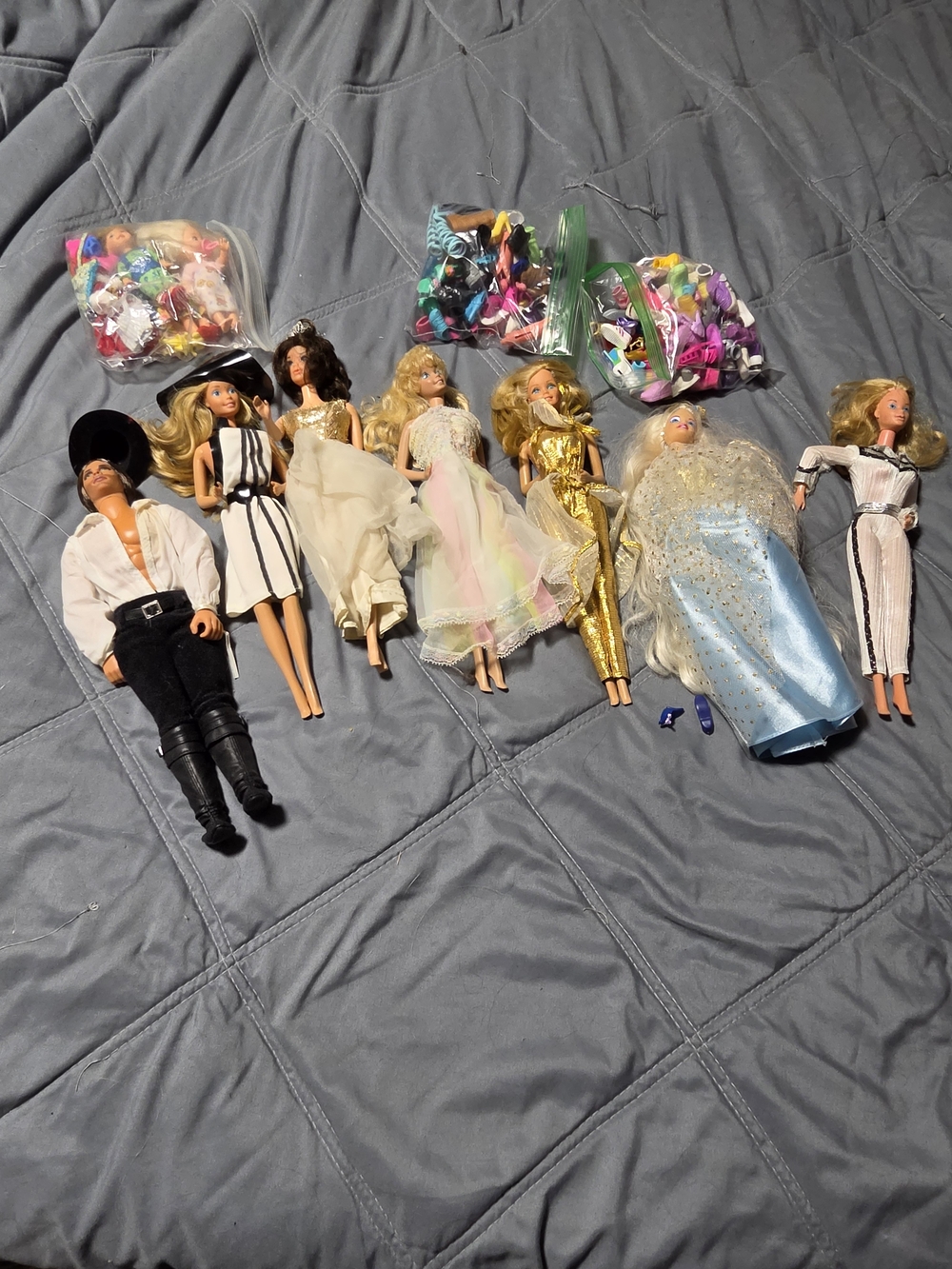Assorted Fashion Dolls Barbie Accessory Set - Multi-Color 1 With Broken Dress